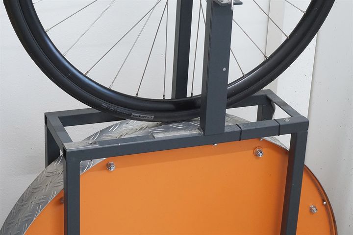 Cadex Aero Tire 28 road bike tire on a rolling resistance test machine