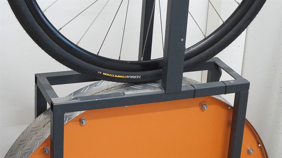Continental Terra Competition Race Rapid 35 Lab Test Continental Terra Competition Race Rapid 35 on a rolling resistance machine