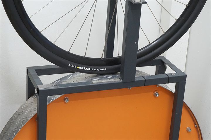 Goodyear Vector R XPLR 40 road bike tire on a rolling resistance test machine