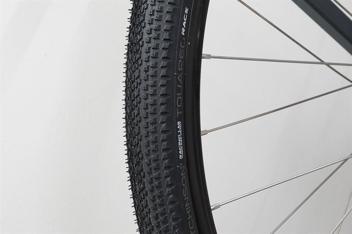 Hutchinson Touareg Race TLR 40  mountain bike tire on a rolling resistance test machine