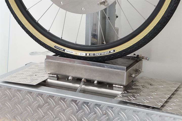 Panaracer GravelKing ZX R road bike tire on a grip test machine
