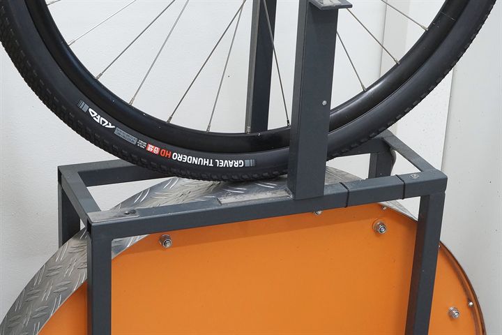 Tufo Gravel Thundero HD 48 road bike tire on a rolling resistance test machine