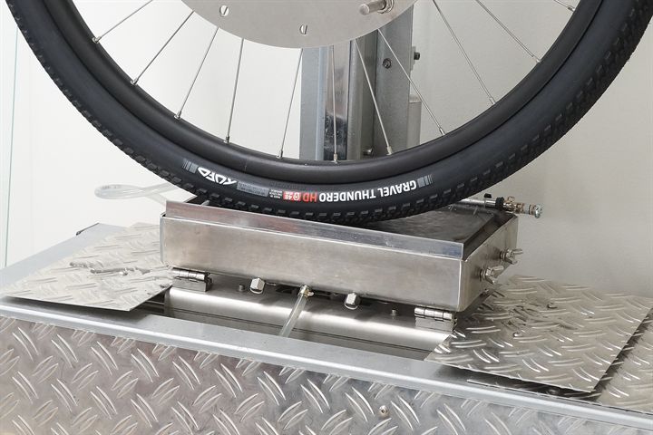 Tufo Gravel Thundero HD road bike tire on a grip test machine