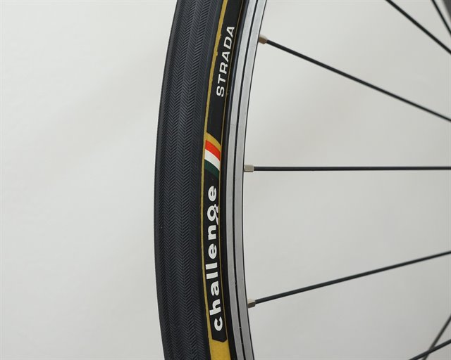 Review: Challenge Criterium RS Handmade Tubeless Ready Road Tyre