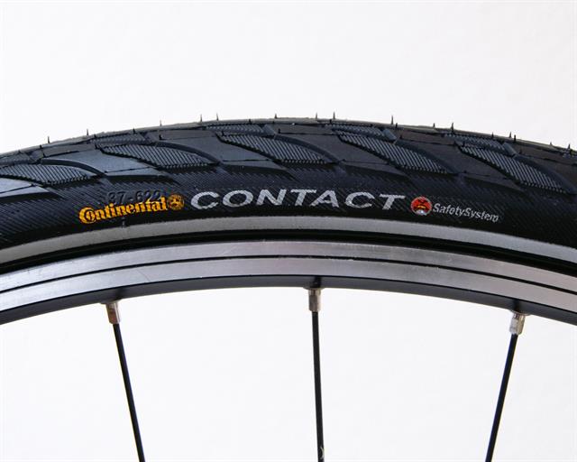 continental contact plus 700c tire