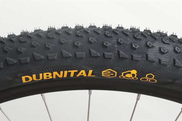 Continental Dubnital Race Grip  mountain bike tire on a rolling resistance test machine
