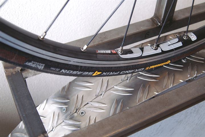 continental 4 season bike tires