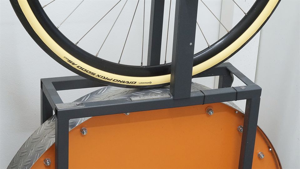 Continental Grand Prix 5000 All Season TR (cream) 35 Lab Test Continental Grand Prix 5000 All Season TR (cream) 35 on a rolling resistance machine