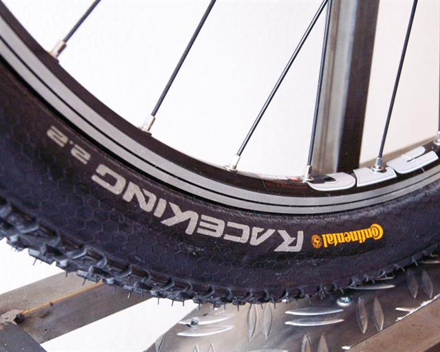 continental race king tyres