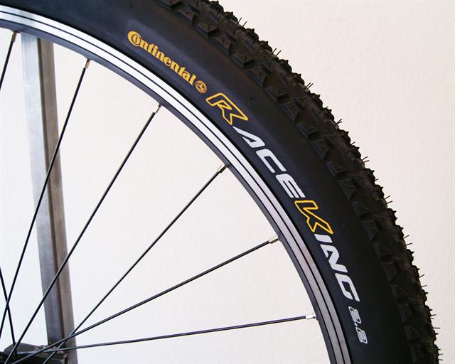 continental race king racesport 29