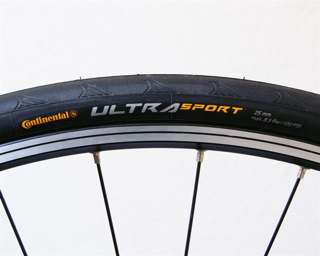 continental ultra sport ii clincher wired road tyre