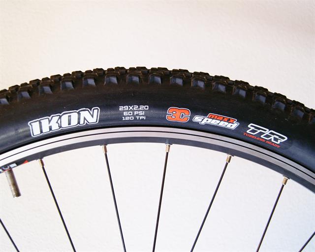 maxxis 29 x 2.2