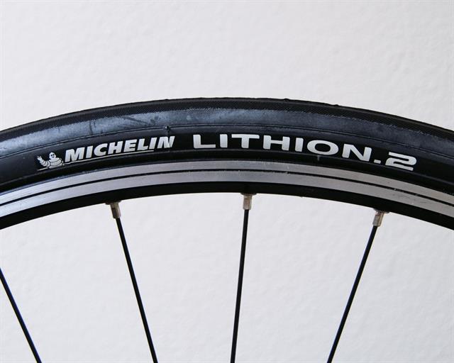 Michelin lithion 2 discount sens de montage