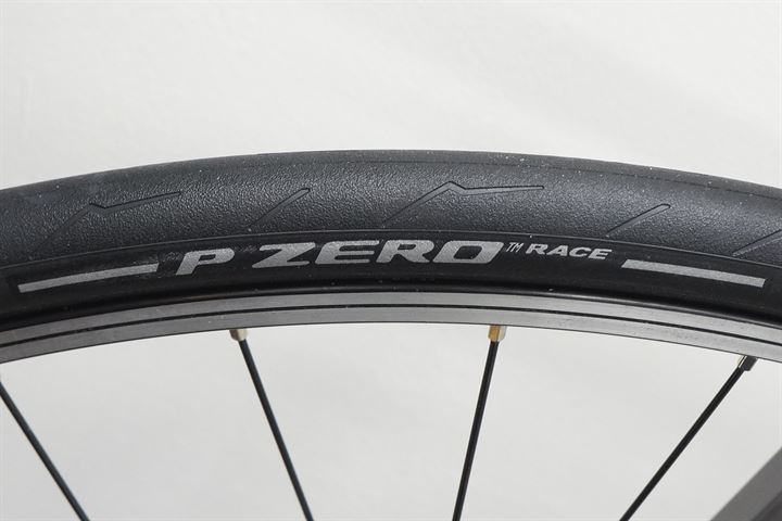 Continental Grand Prix 5000 S TR 25 vs Pirelli P Zero Race 26