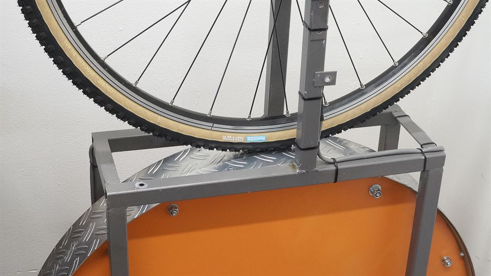 bicycle tire rolling resistance
