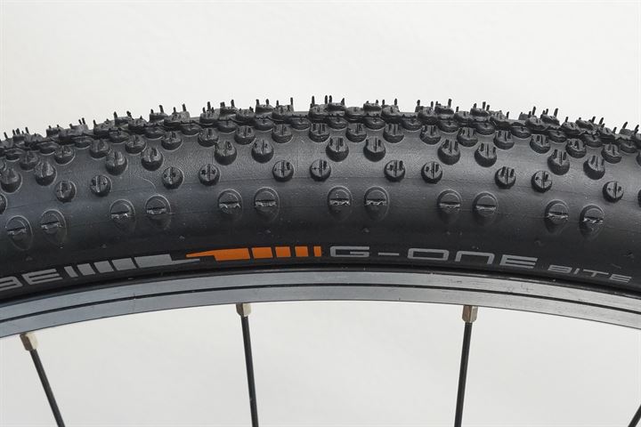 SCHWALBE G-One Bite Super Ground Tubeless Easy Addix Speedgrip Bicycle Tire with Folding Bead 