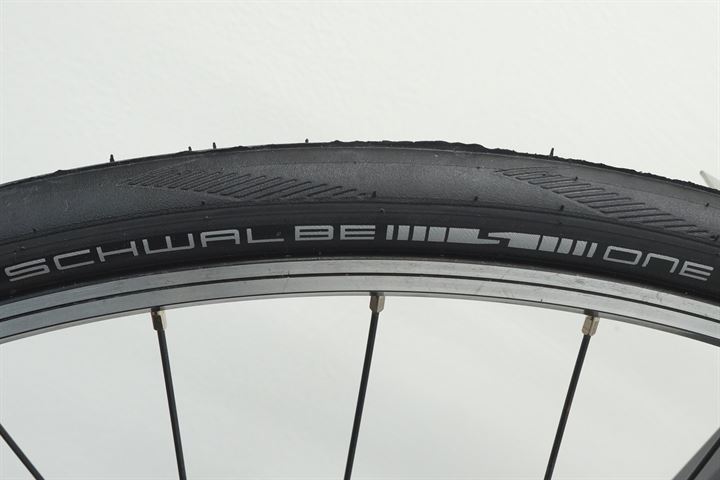 Schwalbe marathon supreme store microskin road tyre