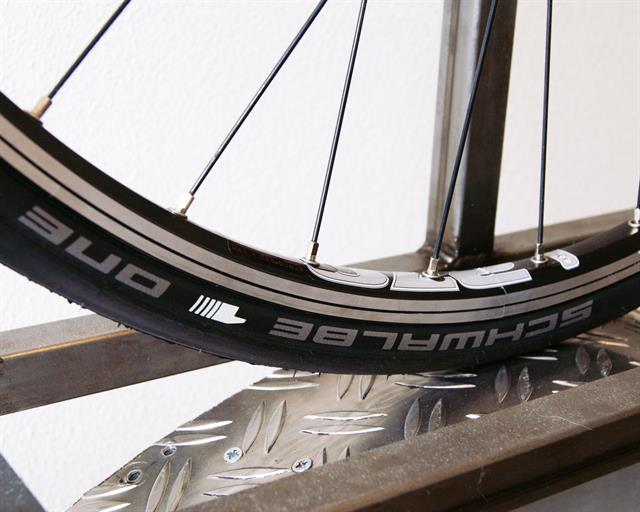 schwalbe one 406