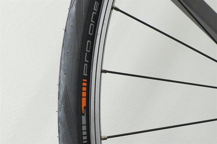 schwalbe pro one tube