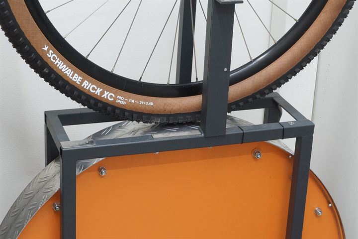 thumbnail image 2 of Schwalbe Rapid Rob 29 X 2.25 Off-Road MTB Tyres – Pair Of Black, Puncture-Resistant Wired Tyres 2 of 6