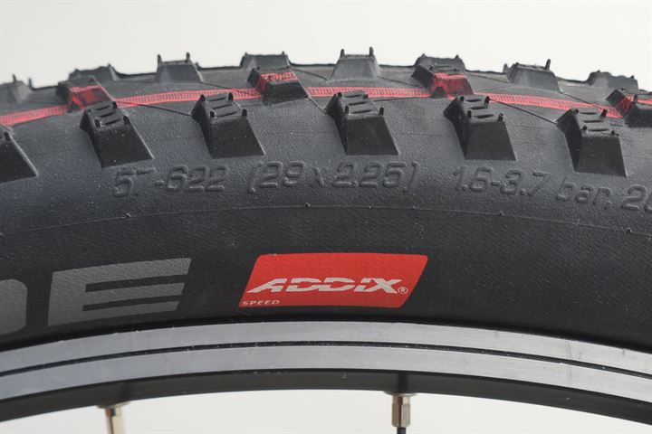 Bike Tyre Schwalbe Rocket Ron Addix SpeedGrip LiteSkin 29x2.25" 