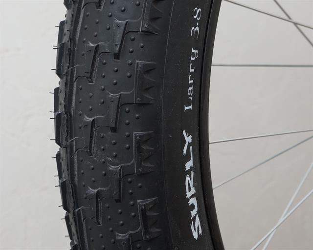 Surly larry on sale fat tires