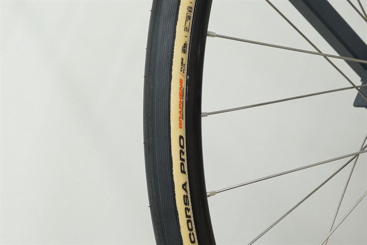 Vittoria Air-Liner Road Review: Do Road Bikes Need Tubeless Tire Inserts?  Maybe