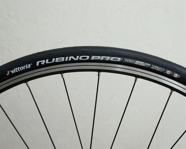 vittoria zaffiro iv folding road tyre