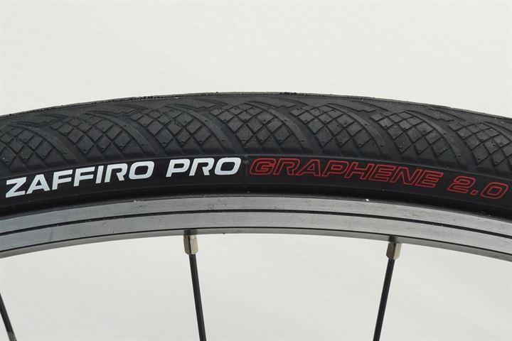 vittoria zaffiro pro iii 23 road bike tire