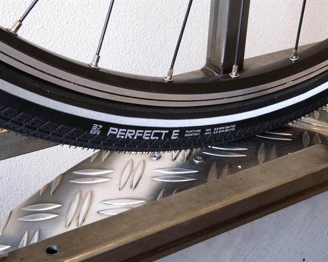 vieren Vluchtig wetenschappelijk Vredestein Perfect-E Rolling Resistance Review